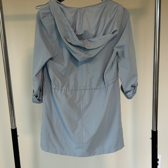 NWT Light Blue Jacket with Drawstring Windbreaker Size S - Picture 3 of 4